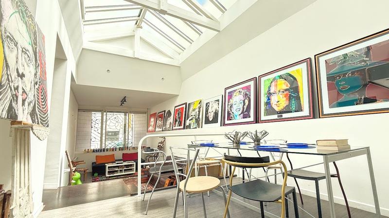 Loft - 108 m² - 4 pièces