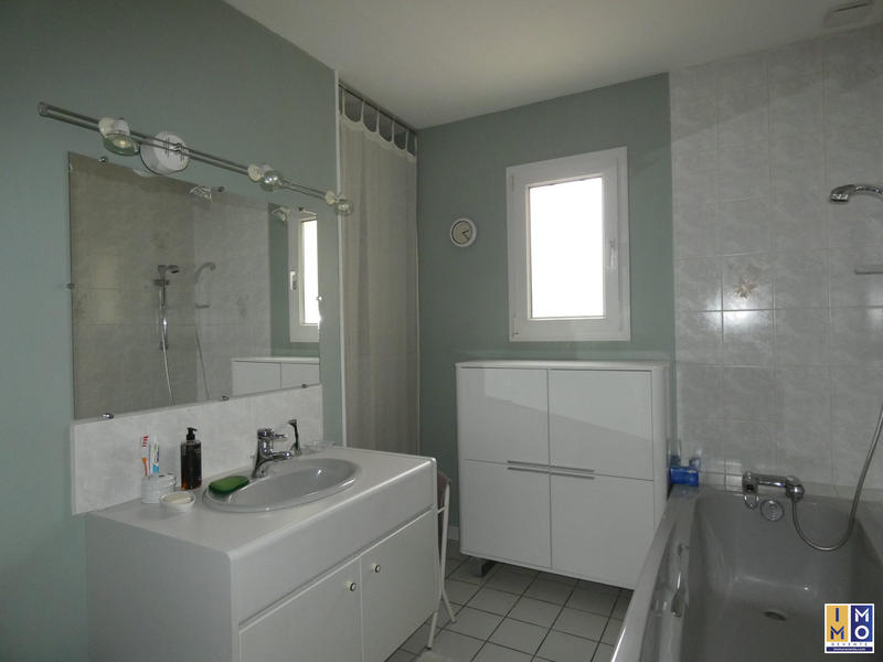 Maison - 143 m² - 6 pièces