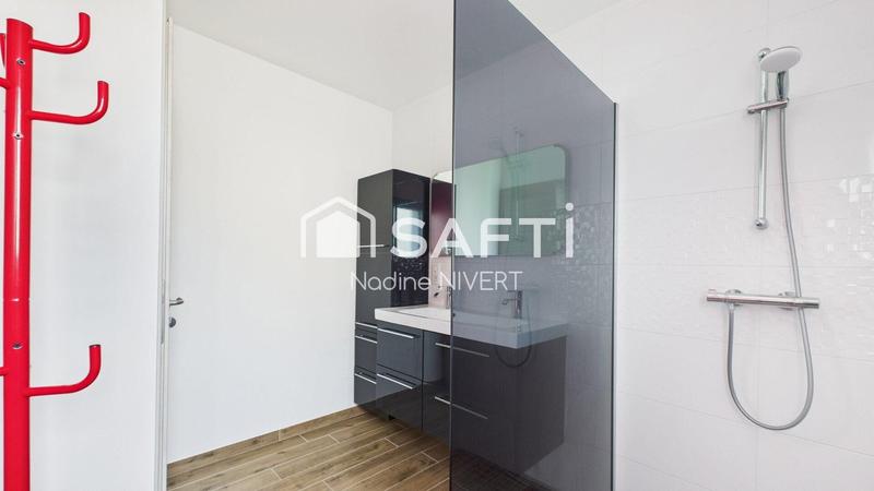 Maison - 108 m² - 4 pièces