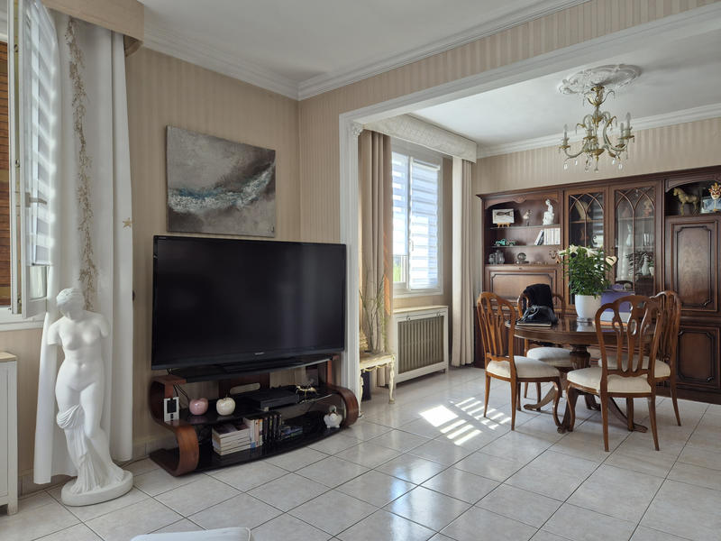 Maison - 128 m² - 5 pièces