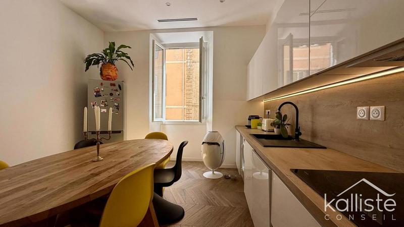 Appartement - 64 m² - 3 pièces