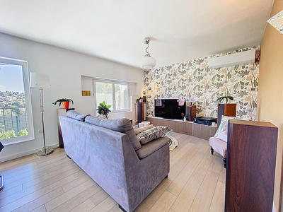 Maison - 136 m² - 4 pièces