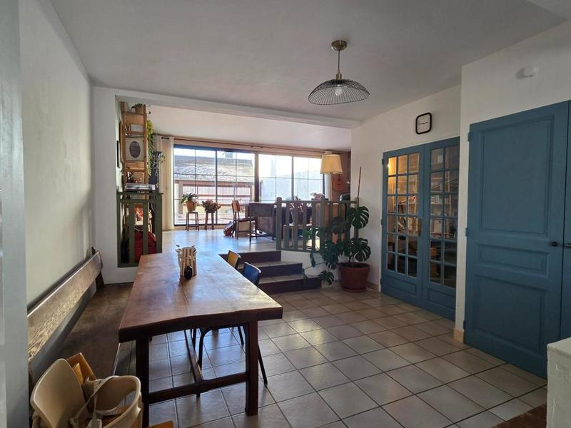 Maison - 140 m² - 6 pièces