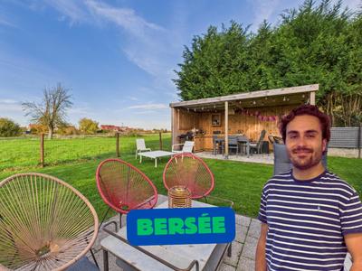 Maison - 215 m² - 7 pièces