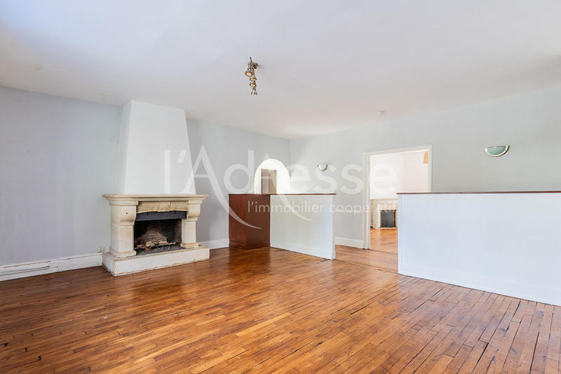 Appartement - 93 m² - 3 pièces