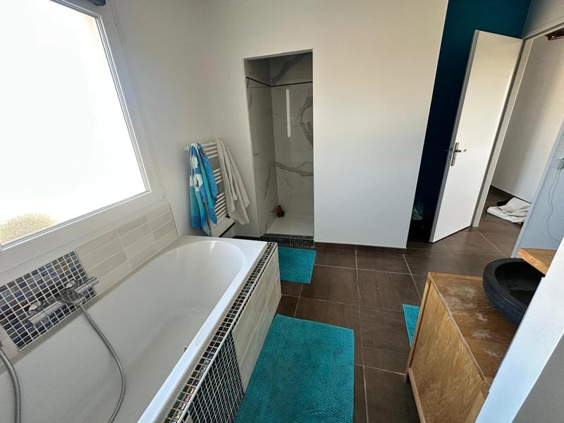 Maison - 130 m² - 5 pièces