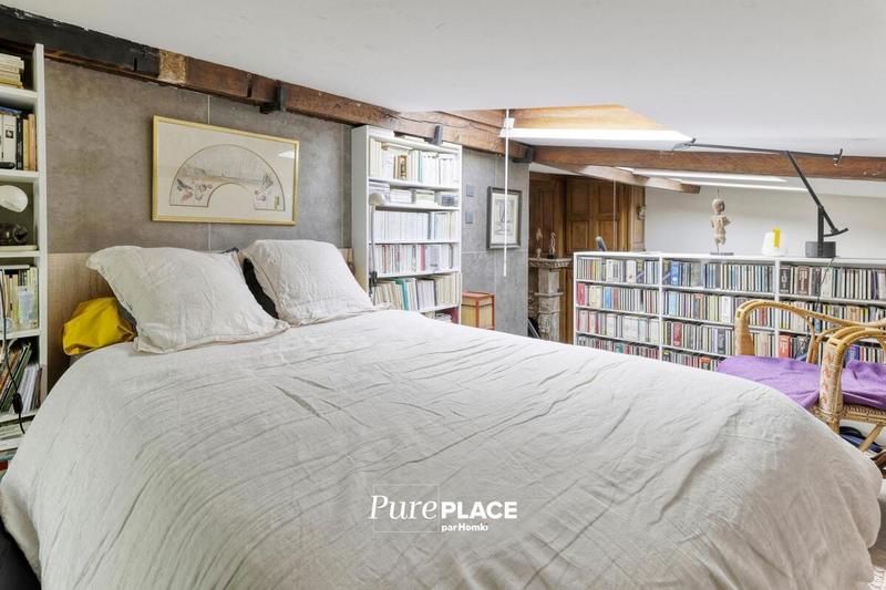 Loft - 70 m² - 3 pièces