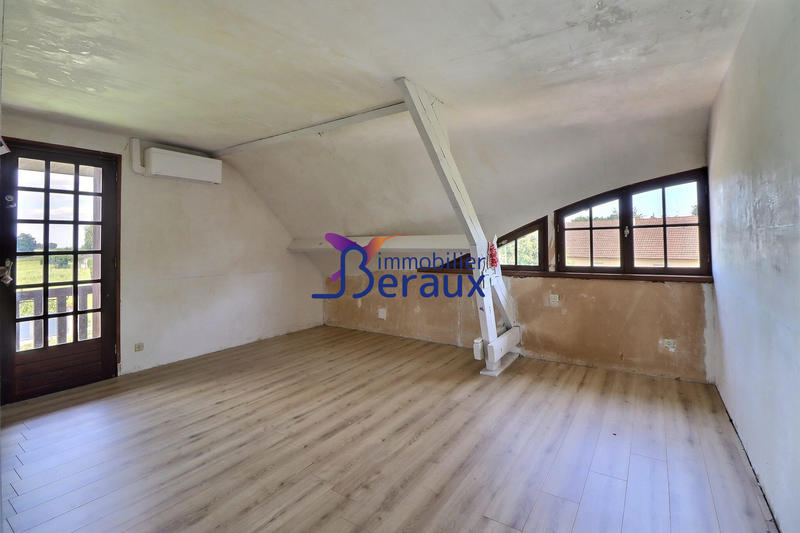 Maison - 208 m² - 7 pièces