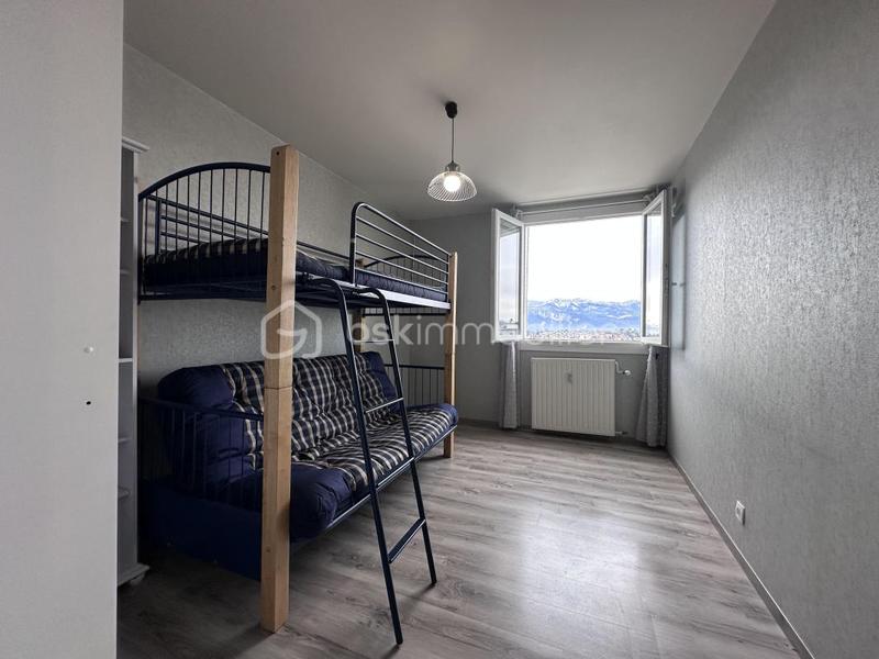 Appartement - 89 m² - 4 pièces