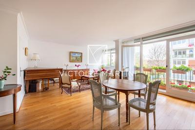 Appartement - 85 m² - 4 pièces