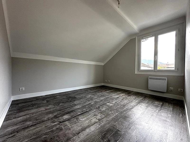 Appartement - 76 m² - 5 pièces