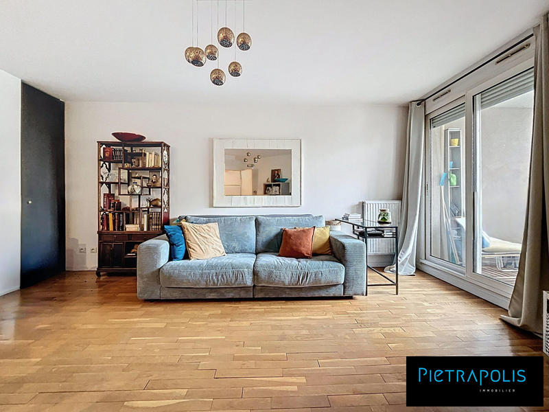 Appartement - 49 m² - 2 pièces