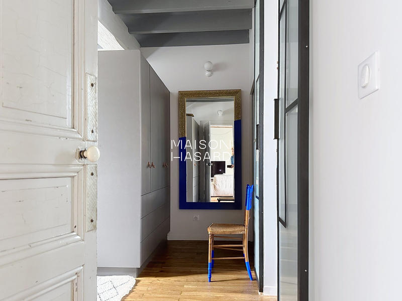 Maison - 219 m² - 8 pièces