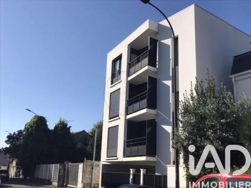 Appartement - 94 m² - 4 pièces