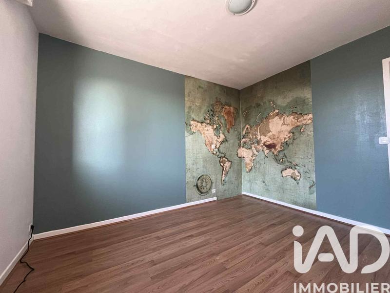 Maison - 95 m² - 5 pièces