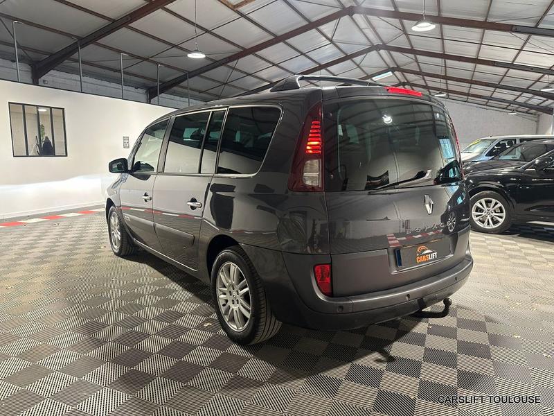 Renault Espace IV 2.0 Dci 150Cv - Initiale 7 places 2ème Main