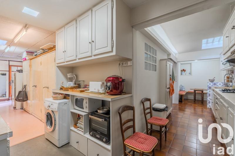 Maison - 200 m² - 8 pièces