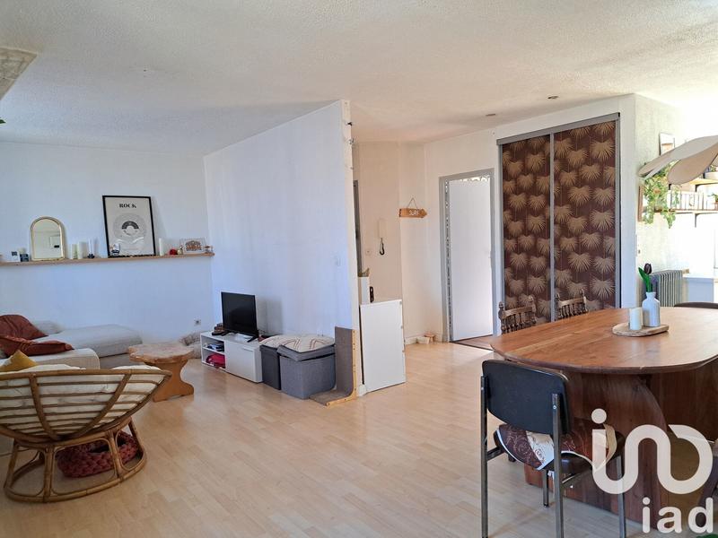Appartement - 80 m² - 4 pièces