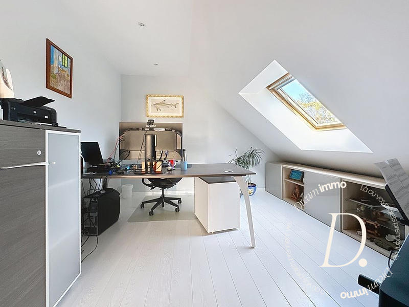 Villa - 191 m² - 8 pièces