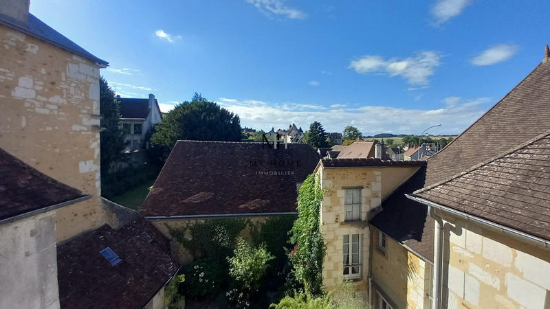 Maison - 330 m² - 9 pièces