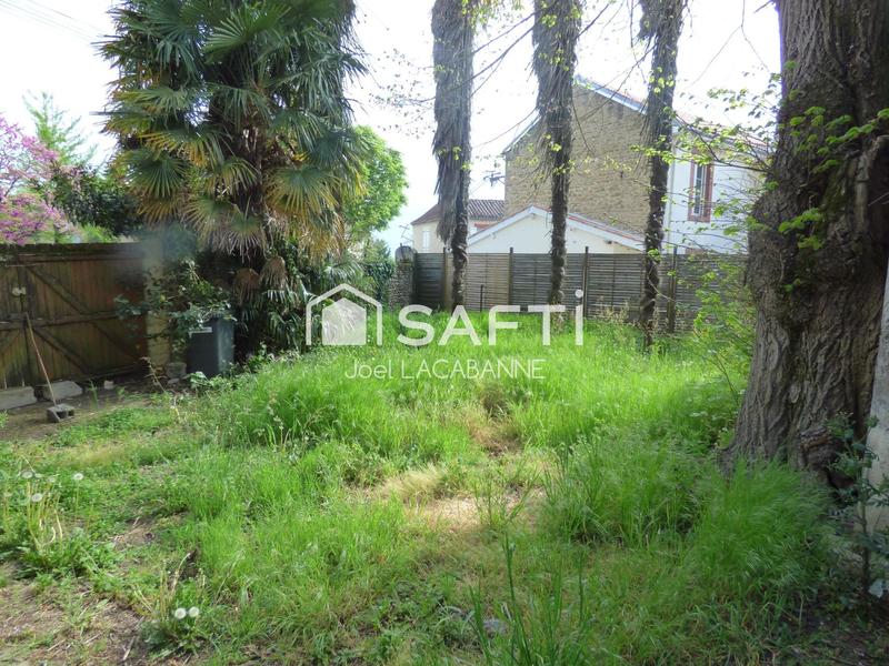 Maison - 180 m² - 8 pièces