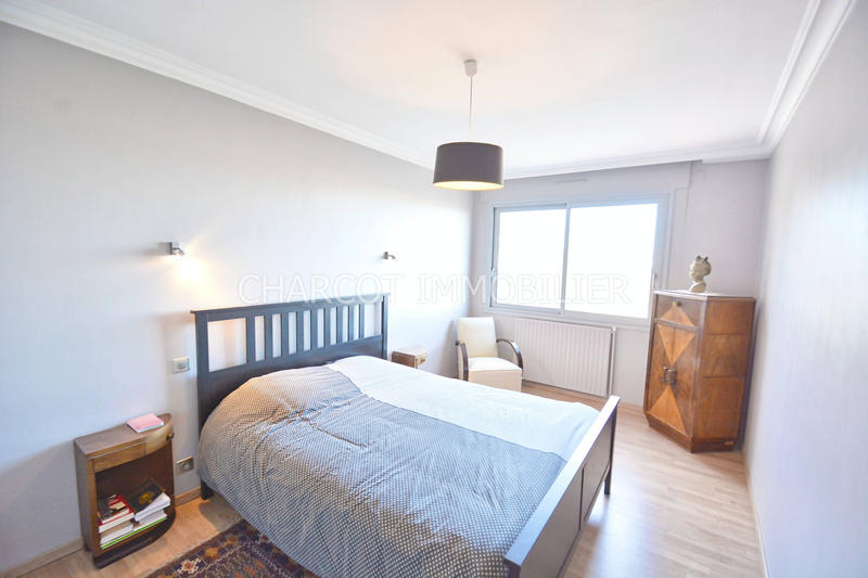 Appartement - 137 m² - 5 pièces