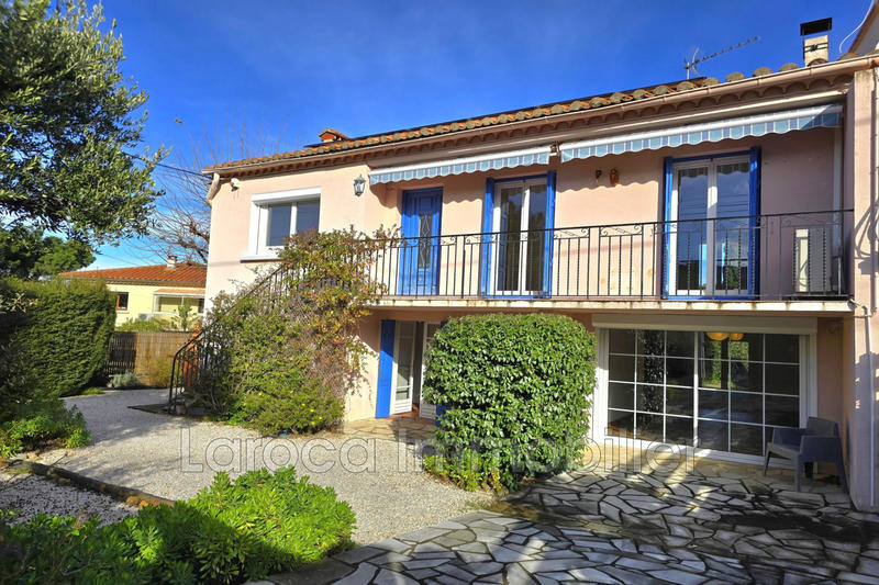 Villa - 137 m² - 5 pièces