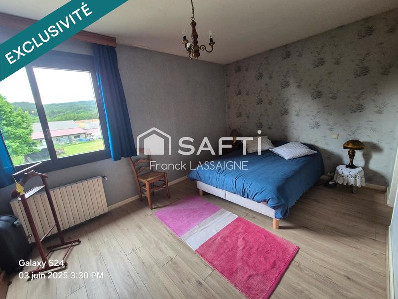 Maison - 220 m² - 7 pièces