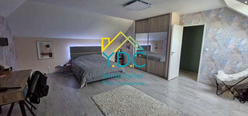 Maison contemporaine - 232 m² - 7 pièces