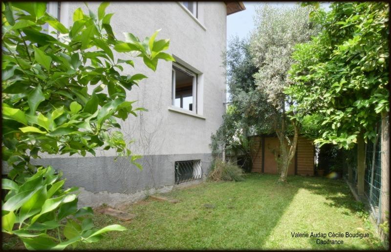 Immeuble - 256 m² - 11 pièces