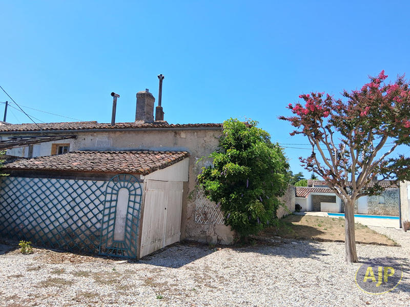 Maison de maîtres - 266 m² - 5 pièces