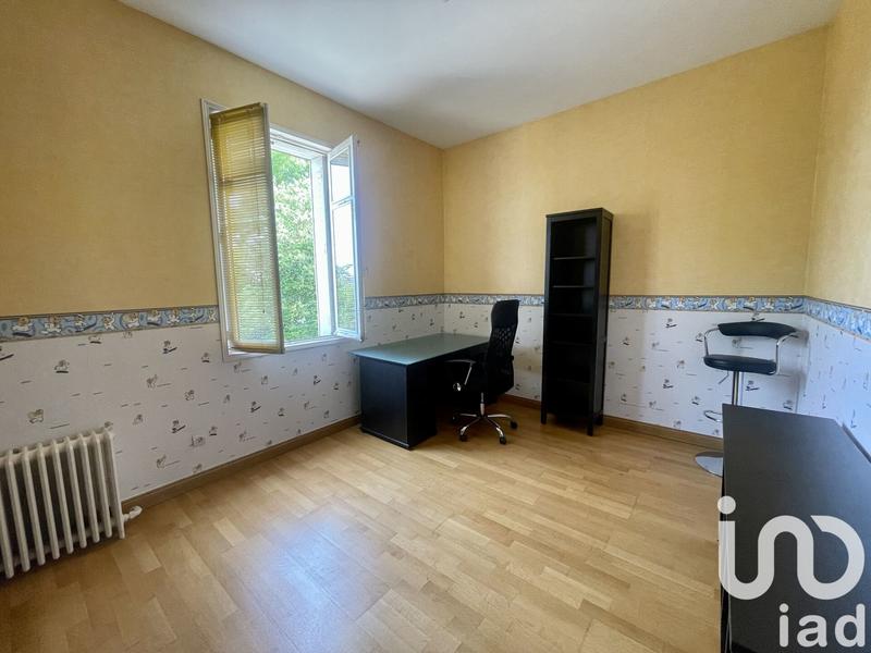 Maison - 165 m² - 8 pièces