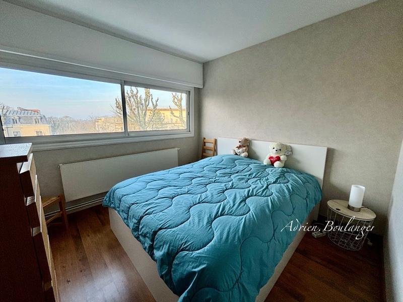 Appartement ancien - 82 m² - 4 pièces