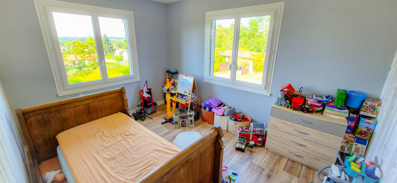 Maison - 166 m² - 8 pièces