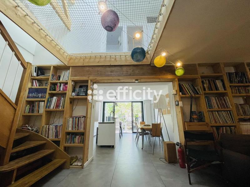 Maison - 186 m² - 7 pièces