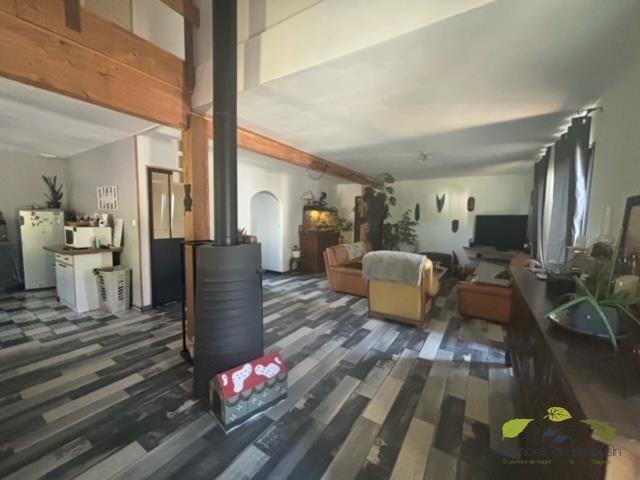 Propriété - 135 m² - 5 pièces