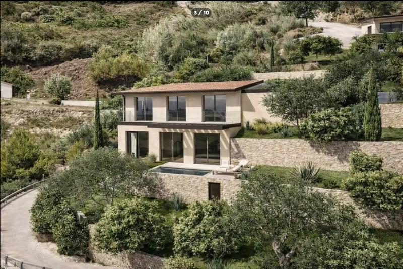 Terrain constructible - 1 222 m²