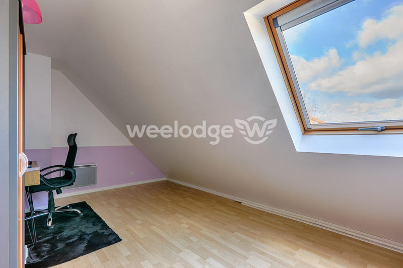 Maison - 122 m² - 8 pièces