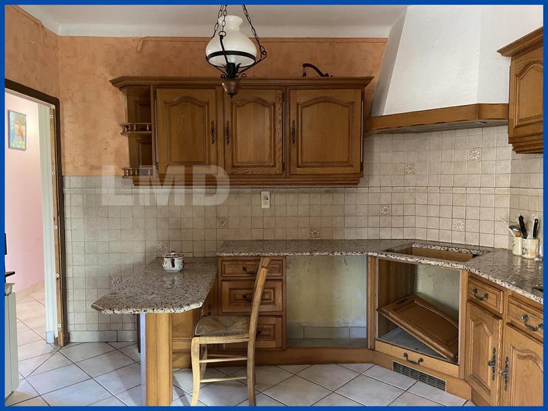Maison - 137 m² - 7 pièces