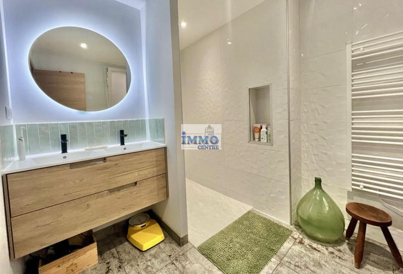 Appartement - 97 m² - 4 pièces