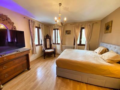 Maison traditionnelle - 120 m² - 5 pièces