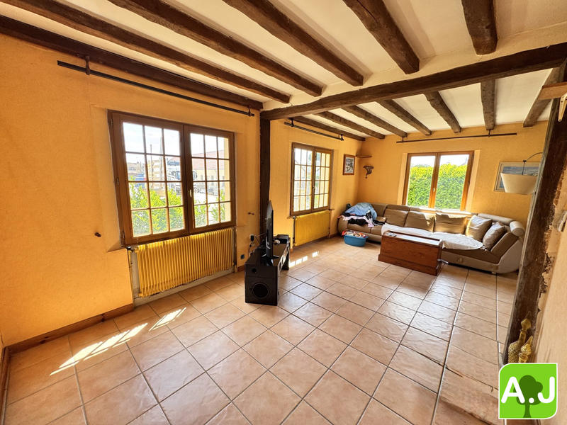 Maison - 107 m² - 4 pièces
