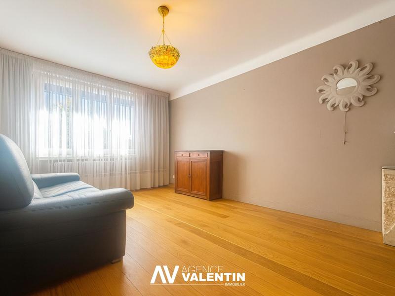 Maison - 107 m² - 5 pièces