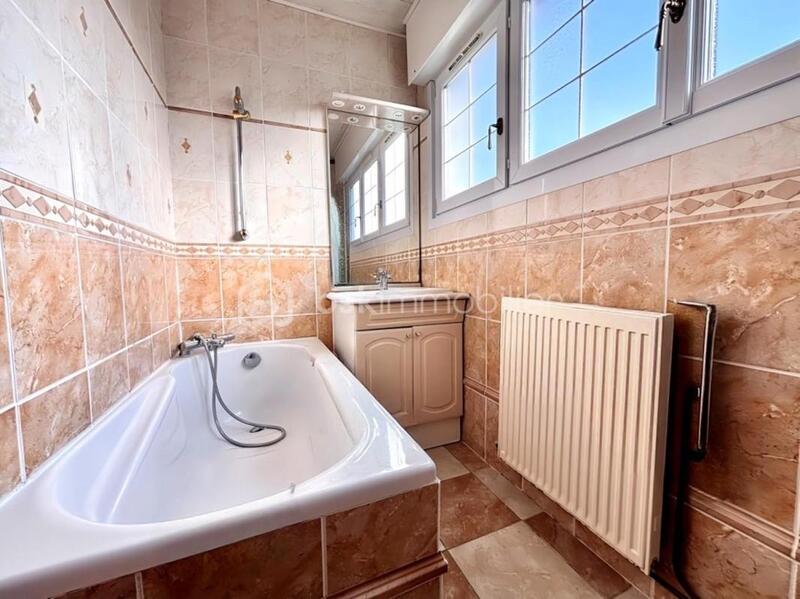 Maison de ville - 101 m² - 6 pièces