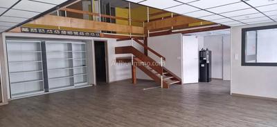 Bureau - 217 m² - 6 pièces