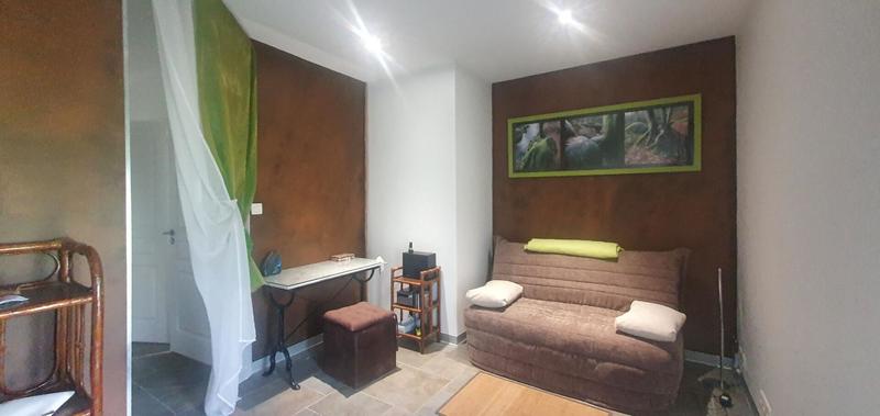 Maison - 320 m² - 10 pièces