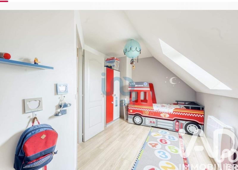 Maison - 140 m² - 6 pièces