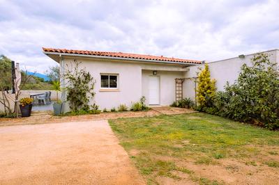 Appartement - 93 m² - 4 pièces