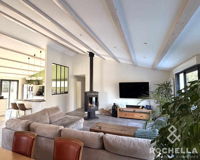 Maison - 183 m² - 7 pièces