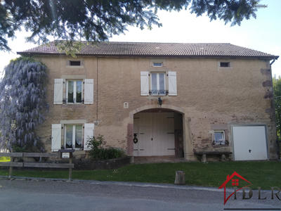 Propriété - 198 m² - 8 pièces